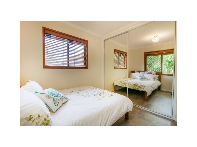 6 Oak Street, Bundamba QLD 4304