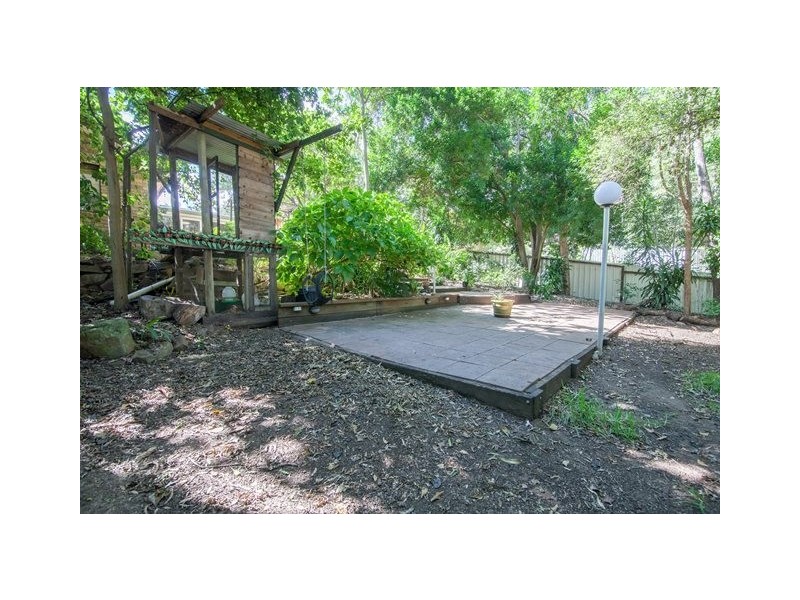 6 Oak Street, Bundamba QLD 4304