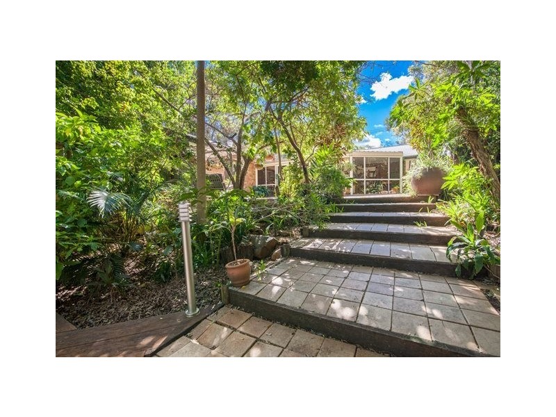 6 Oak Street, Bundamba QLD 4304