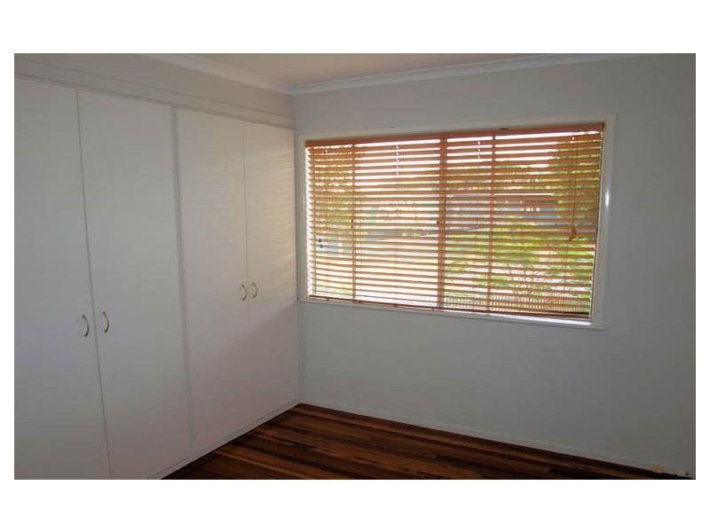 2 Wellen Street, Bundamba QLD 4304