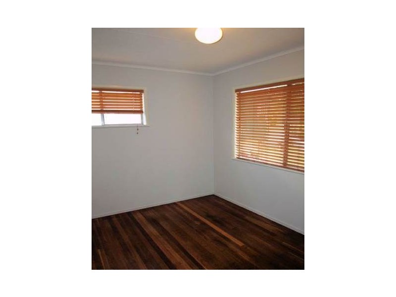 2 Wellen Street, Bundamba QLD 4304