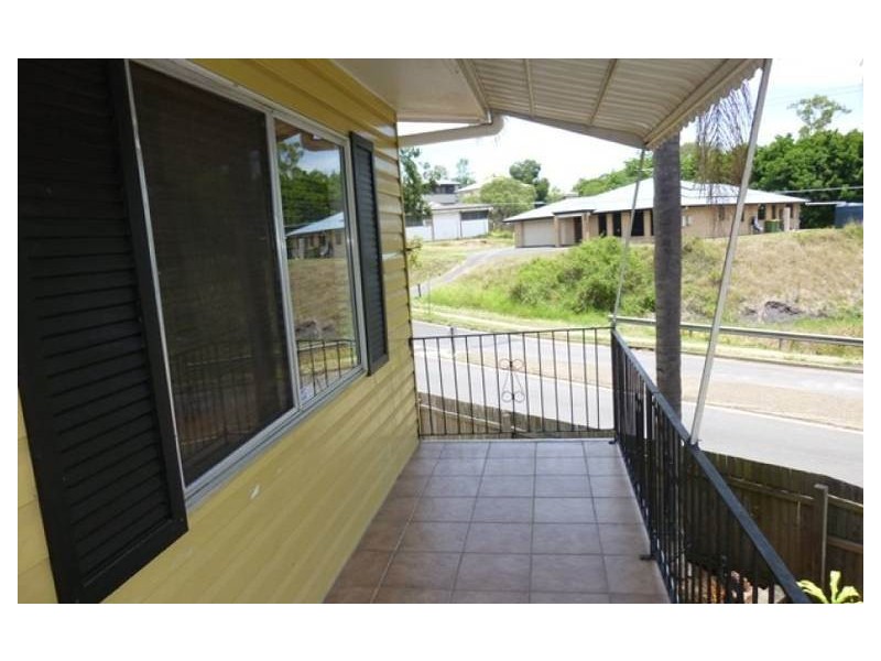 2 Wellen Street, Bundamba QLD 4304