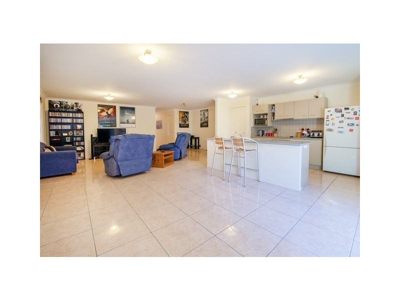 14 Explorer Street, Raceview QLD 4305