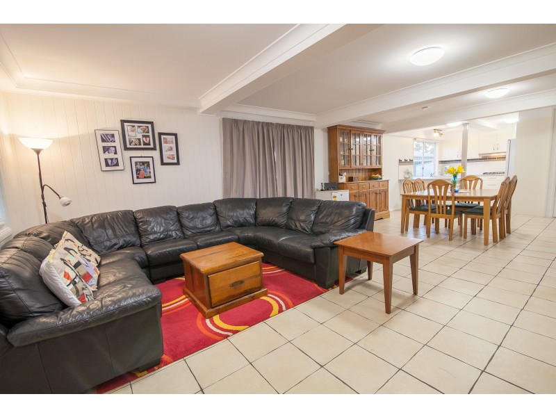 131 Thornton Street, Raceview QLD 4305