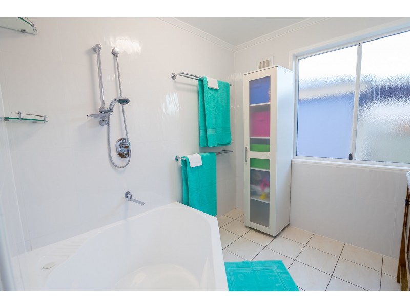 131 Thornton Street, Raceview QLD 4305