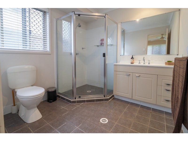 14 Owen Street, Raceview QLD 4305