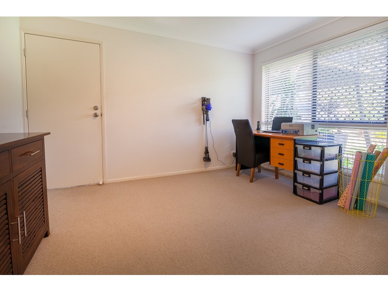 14 Owen Street, Raceview QLD 4305