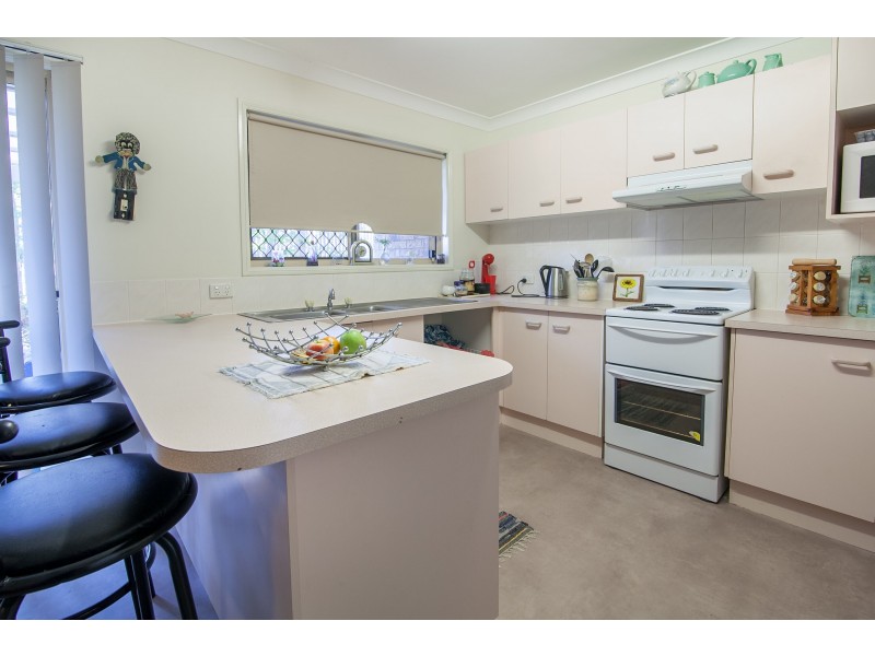 10 Iroquois Court, Brassall QLD 4305