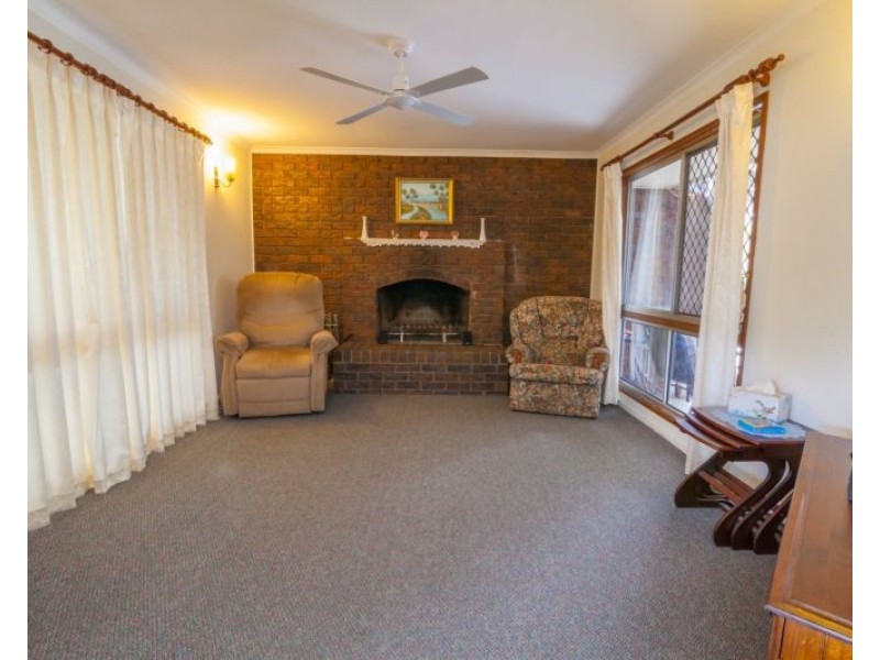 12 Levi Street, Ripley QLD 4306