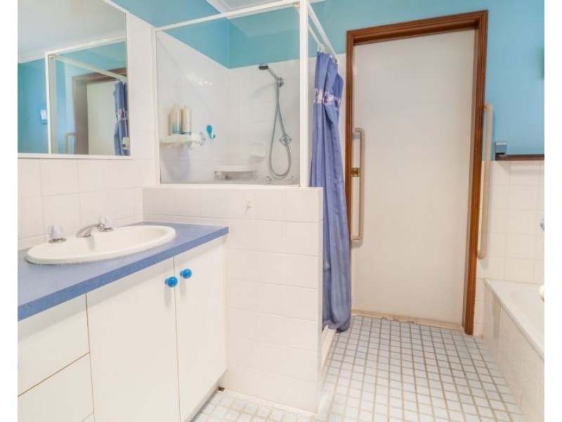 12 Levi Street, Ripley QLD 4306