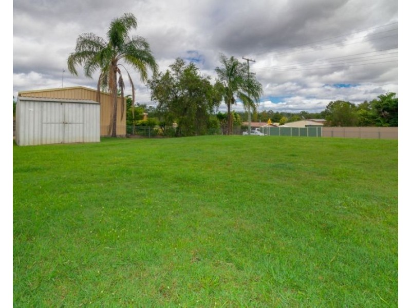 12 Levi Street, Ripley QLD 4306