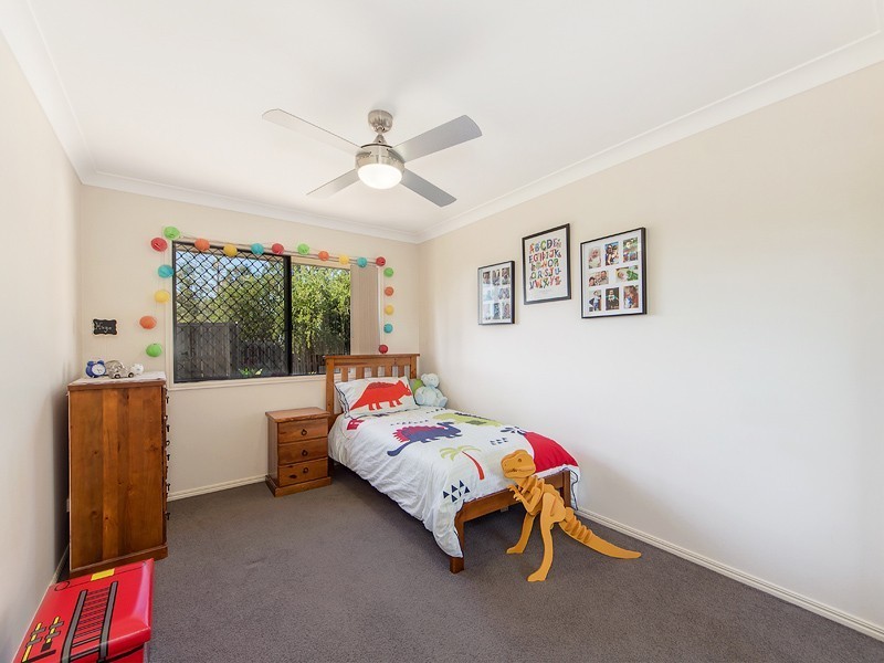 2 Bolingbroke Street East, Fernvale QLD 4306