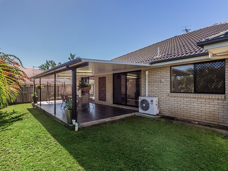 2 Bolingbroke Street East, Fernvale QLD 4306