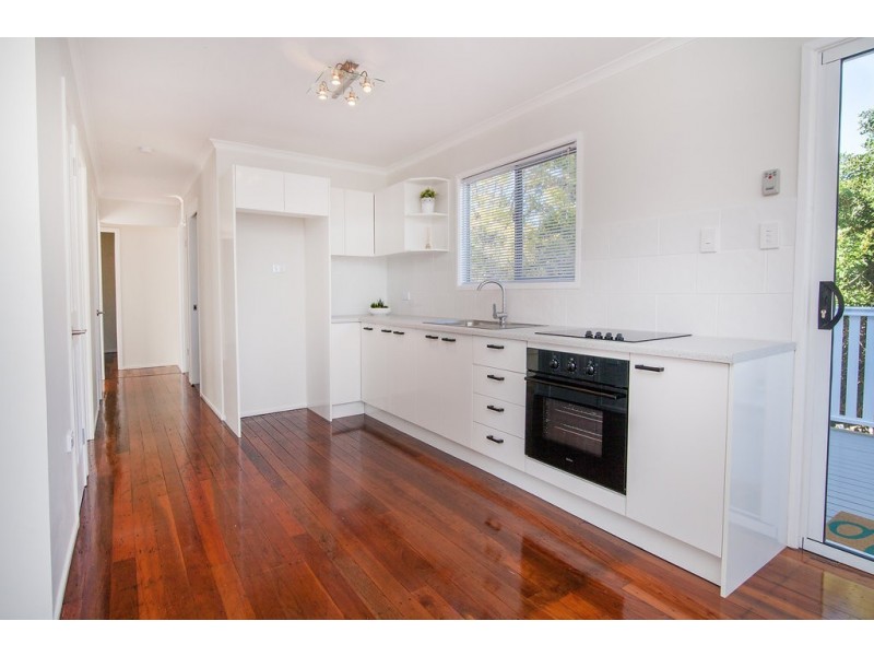 11 Wellington Street, Brassall QLD 4305