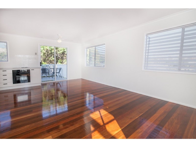 11 Wellington Street, Brassall QLD 4305