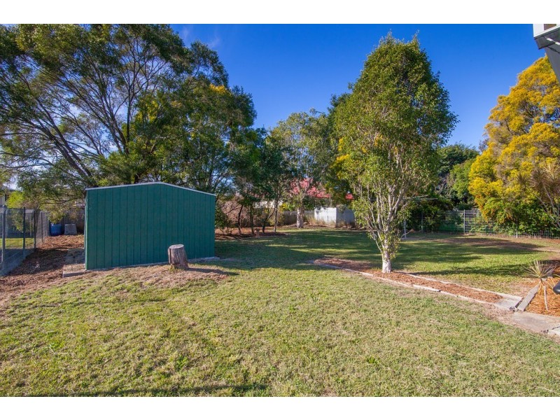 11 Wellington Street, Brassall QLD 4305