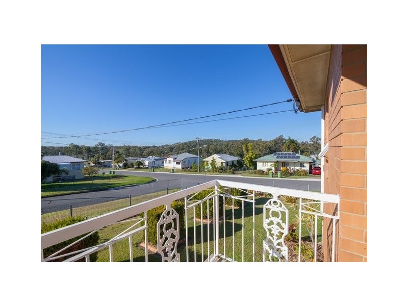 31 Dorothy Street, Silkstone QLD 4304