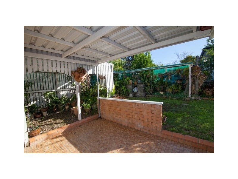 31 Dorothy Street, Silkstone QLD 4304