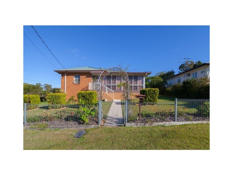 31 Dorothy Street, Silkstone QLD 4304