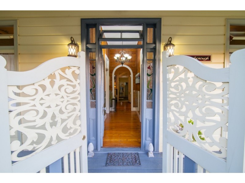 12 Herbert Street, Sadliers Crossing QLD 4305