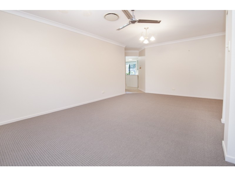 27 Dellvene Crescent, Rosewood QLD 4340