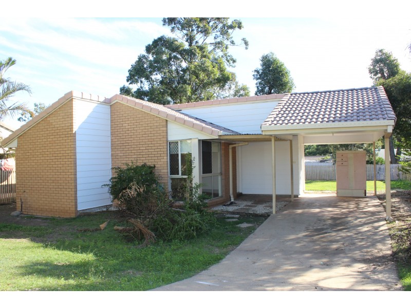 8 Earl Street, Dinmore QLD 4303