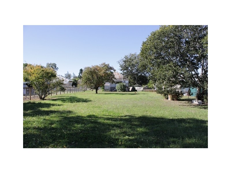 38 Albert Street, Rosewood QLD 4340