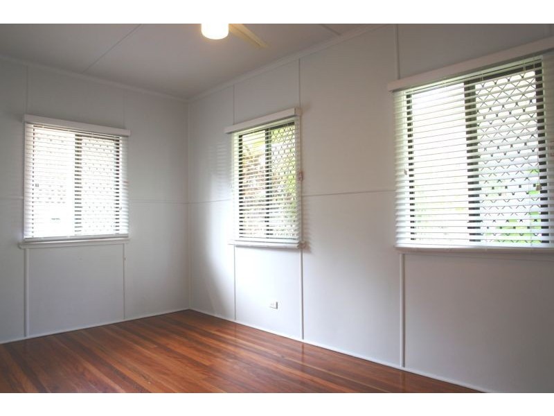 3 Robin Street, Coalfalls QLD 4305