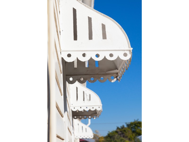 89a South Station Road, Silkstone QLD 4304