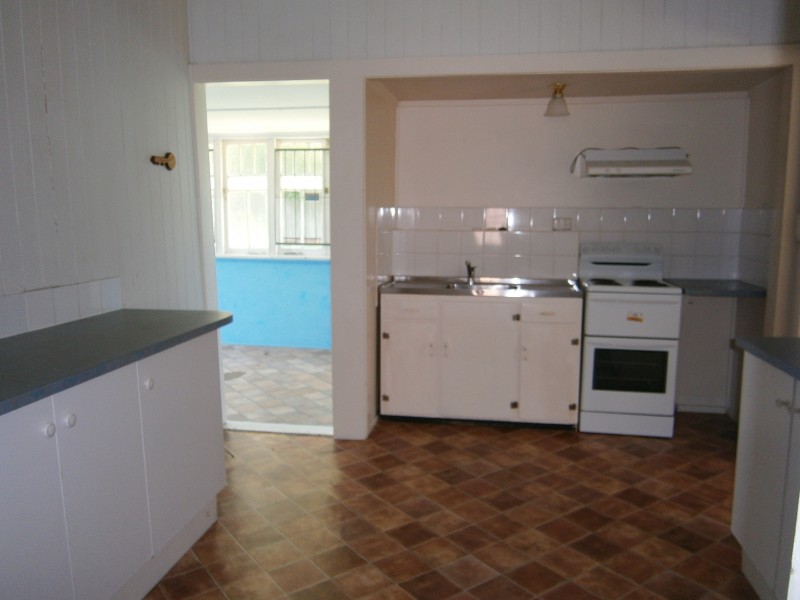 53 Glebe Road, Newtown QLD 4305