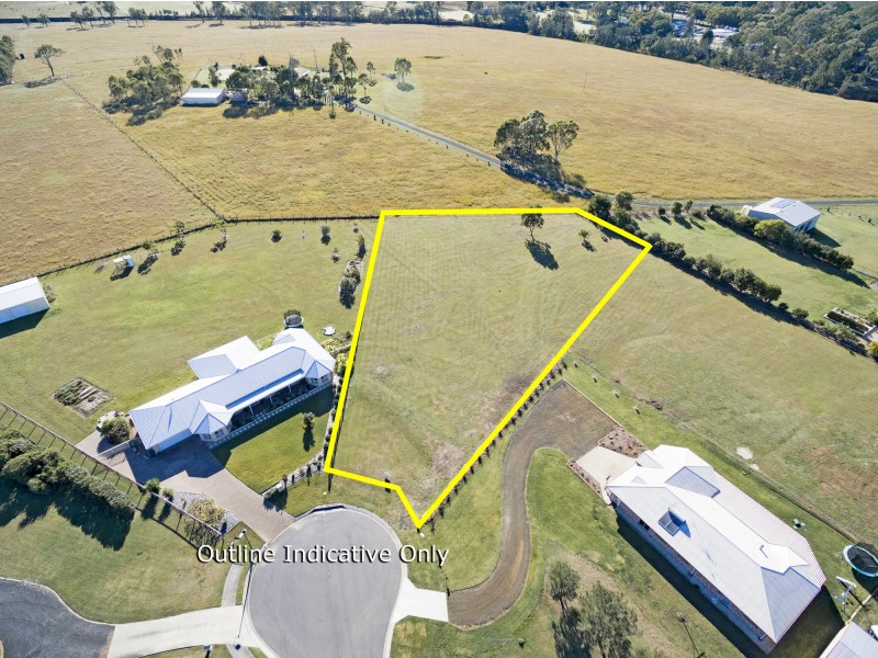 7 Franmar Place, Peak Crossing QLD 4306