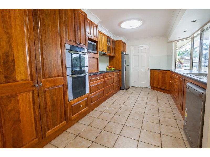 76 Bradfield Drive, Brassall QLD 4305