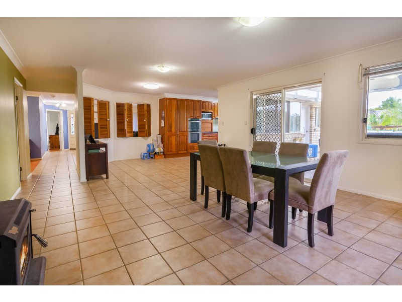76 Bradfield Drive, Brassall QLD 4305