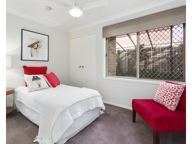 32 Equestrian Drive, Yamanto QLD 4305