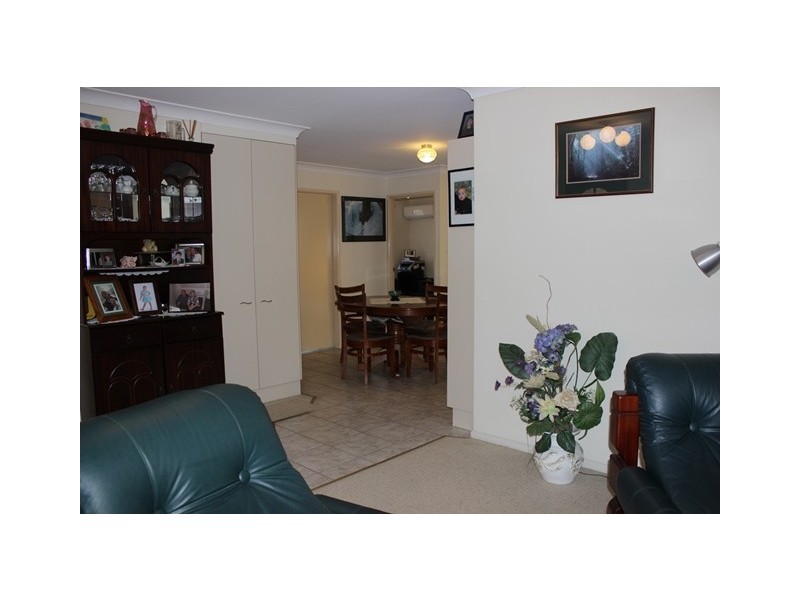 323 South Station Road, Raceview QLD 4305