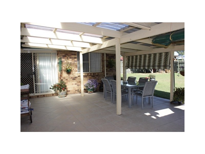 323 South Station Road, Raceview QLD 4305