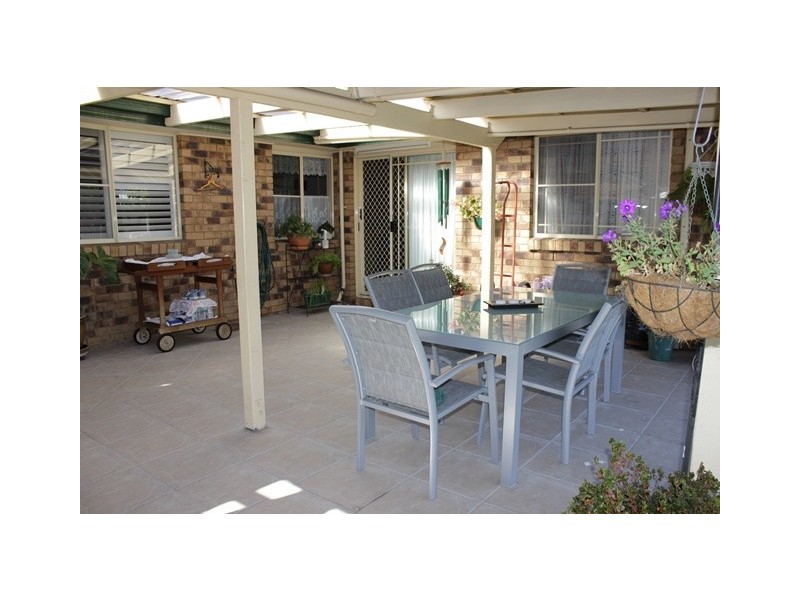 323 South Station Road, Raceview QLD 4305