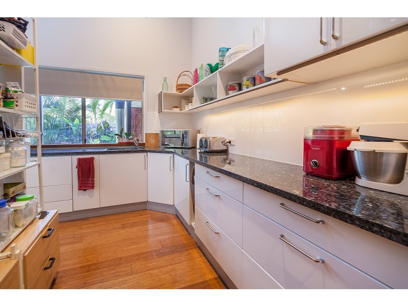 14-16 Sovereign Strait, Karalee QLD 4306