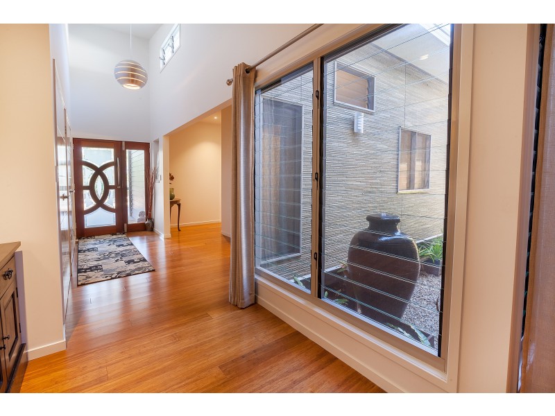 14-16 Sovereign Strait, Karalee QLD 4306