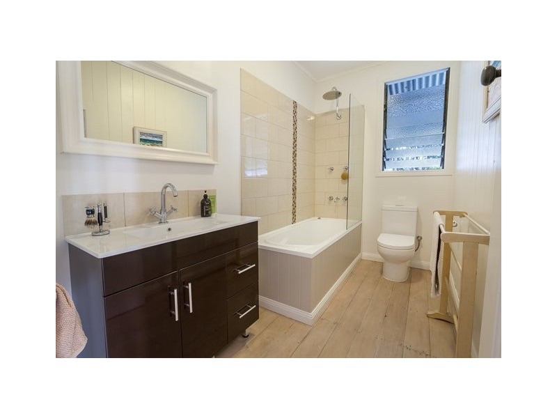 63 Quarry Street, Ipswich QLD 4305