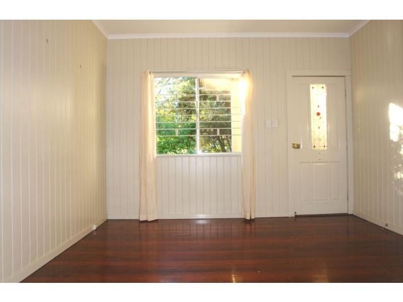 89 Jacaranda Street, East Ipswich QLD 4305