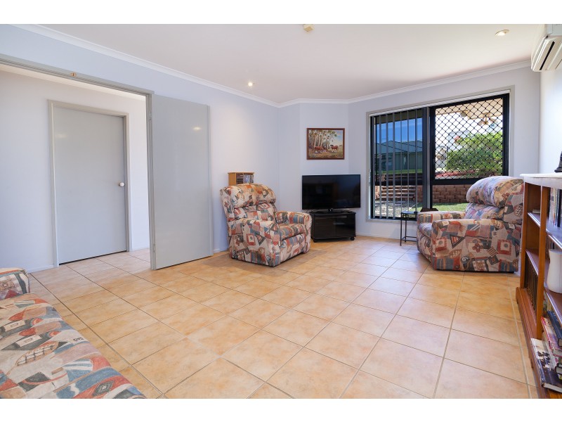37 Jupiter Street, Wulkuraka QLD 4305