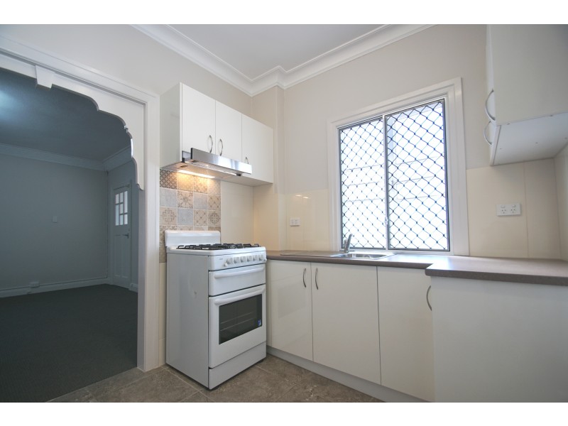 4/92 Limestone Street, Ipswich QLD 4305