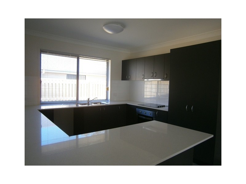 31 Skardon Crescent, Brassall QLD 4305