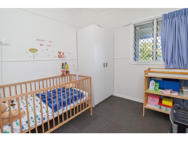 20 Thurso Street, North Booval QLD 4304