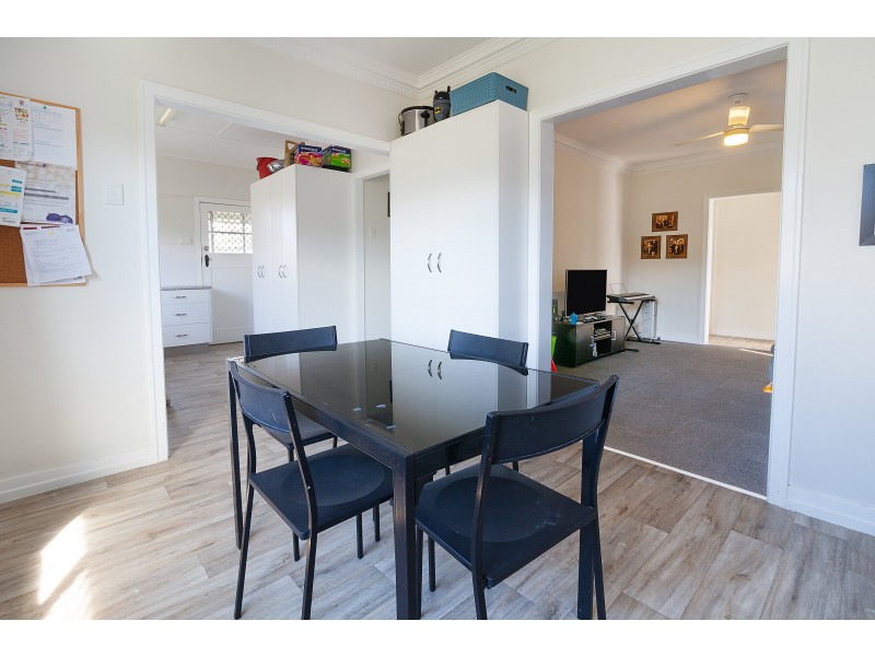 20 Thurso Street, North Booval QLD 4304