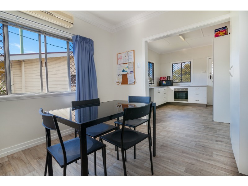 20 Thurso Street, North Booval QLD 4304