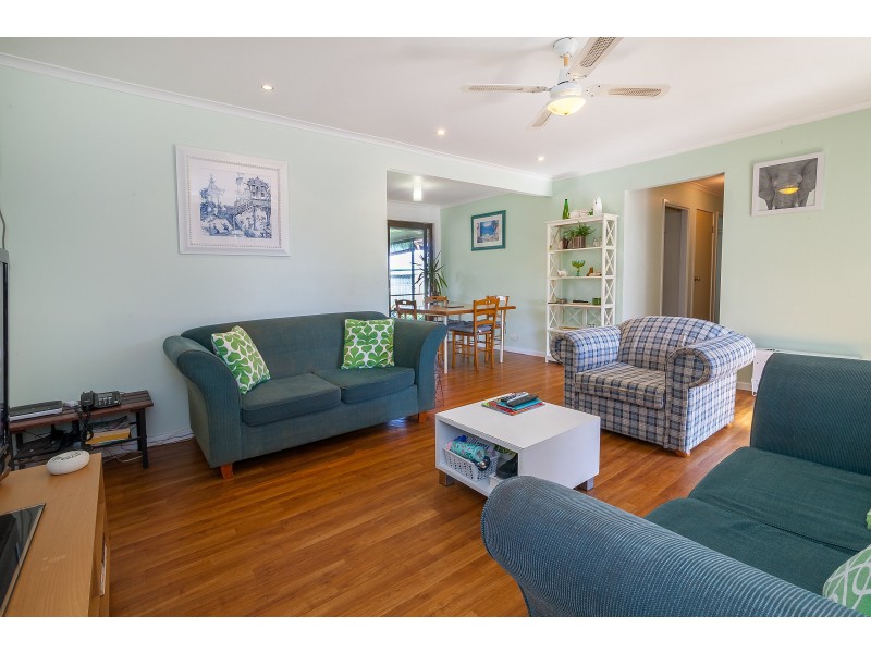 12 Creston Street, Raceview QLD 4305