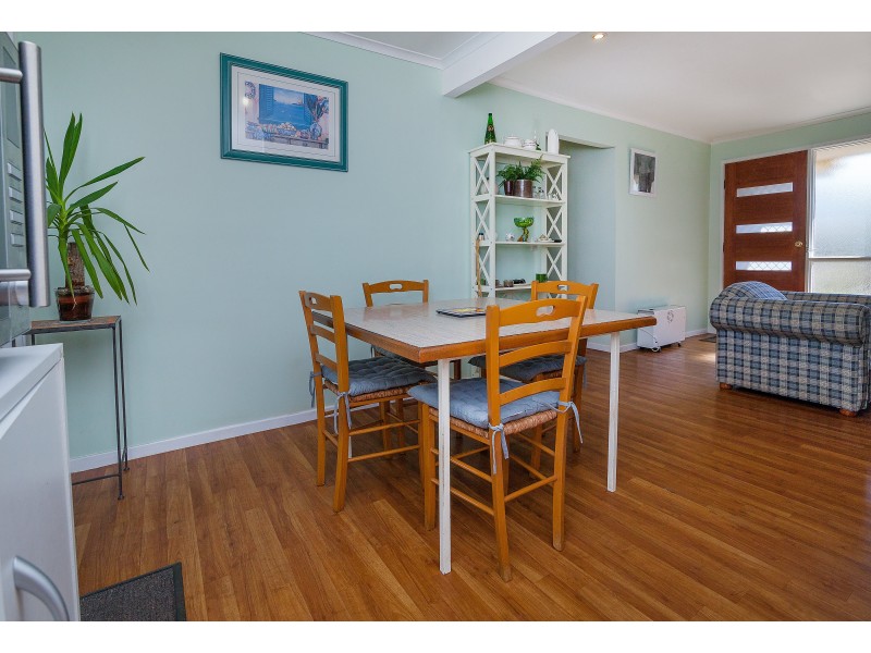 12 Creston Street, Raceview QLD 4305
