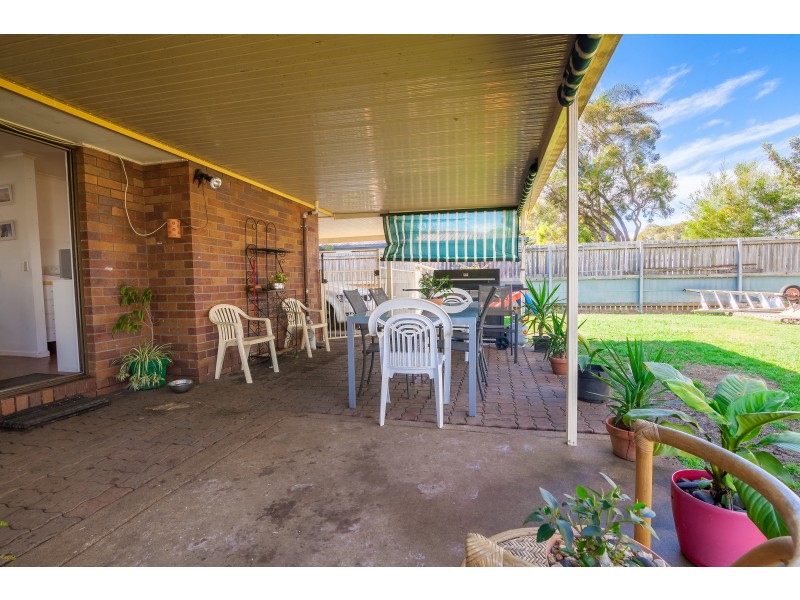12 Creston Street, Raceview QLD 4305